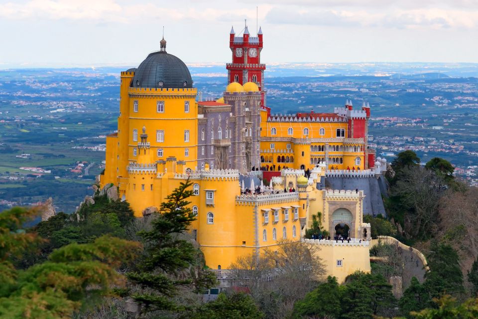 Sintra: 2 Hours Guided Sightseeing Tour by Vintage Tuk/Buggy - Key Points