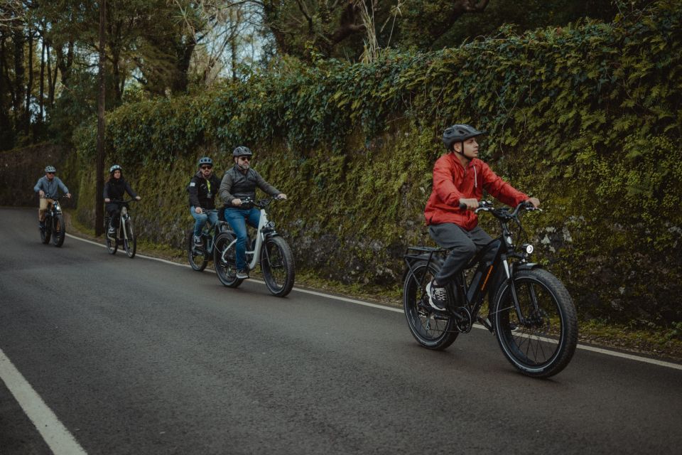 Sintra: Biester Palace and Park E-Bike Tour With Sightseeing - Biester Palace and Park