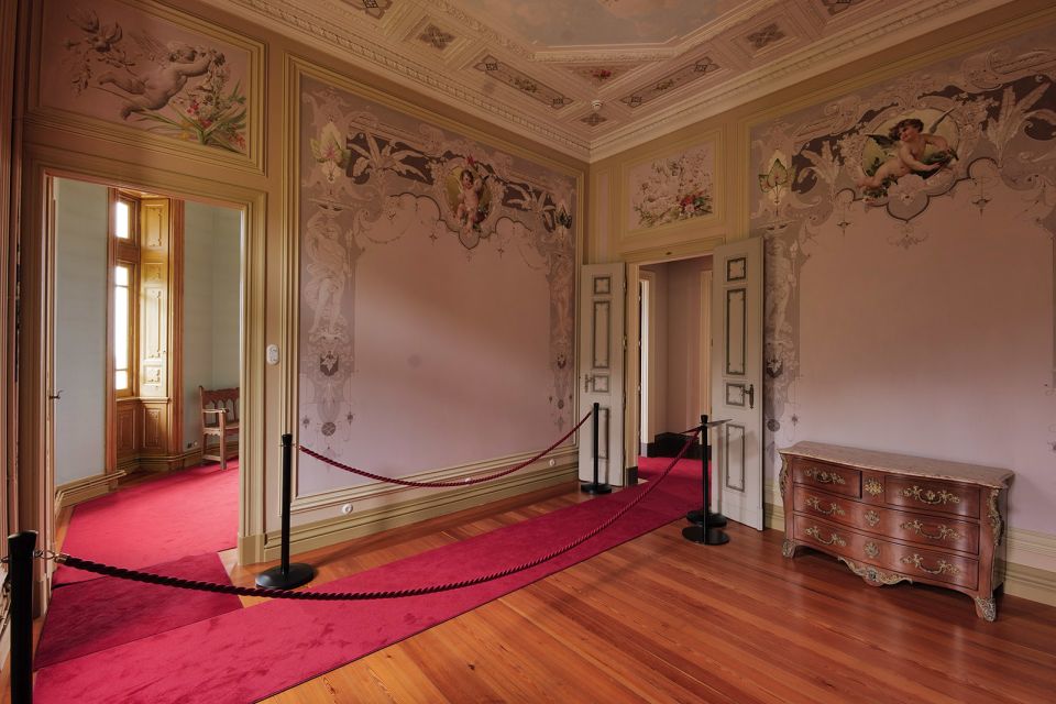 Sintra: Biester Palace and Park Guided Tour - Architectural Features