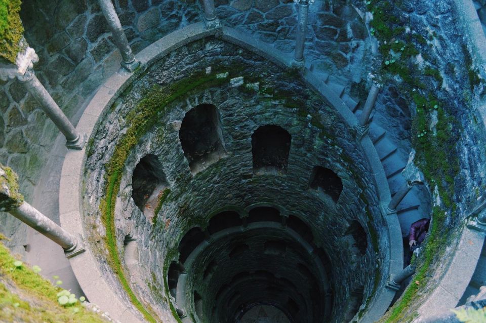 Sintra - Cascais Tour - Palace and Gardens