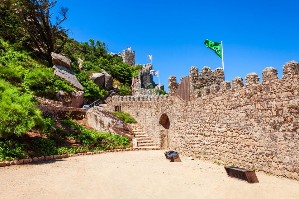 Sintra: Castle of the Moors E-Ticket & Optional Audio Guide - Key Points