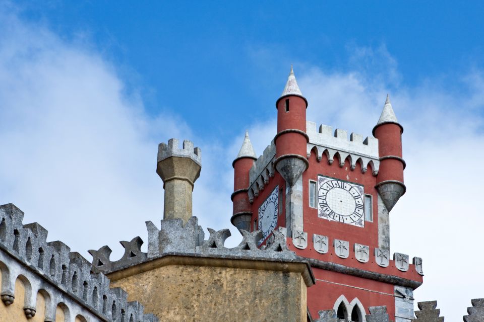 Sintra: City Exploration Game and Tour - Exploring Sintra Independently