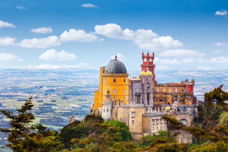 Sintra Day Tour Quinta Da Regaleira,Pena Palace and M.Castle - Discover the Romantic Town
