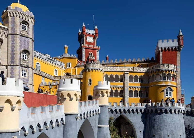 Sintra Half-Day Trip: Pena Palace & Quinta da Regaleira - What This Tour Offers and What You Can Expect