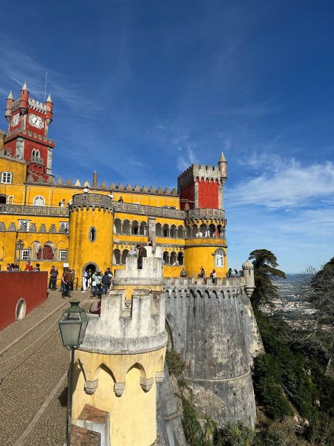 Sintra: Highlights Tour, Coastline and Cascais - Discovering Quinta Da Regaleira