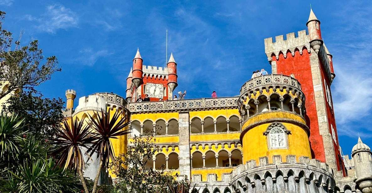 Sintra: Highlights Tour, Coastline and Cascais - Panoramic Photo Stops