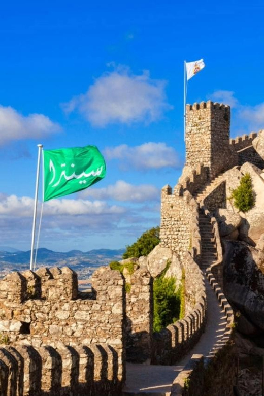 Sintra: Official Public Bus Transport: All Palaces & Castles - An In-Depth Look at the Experience