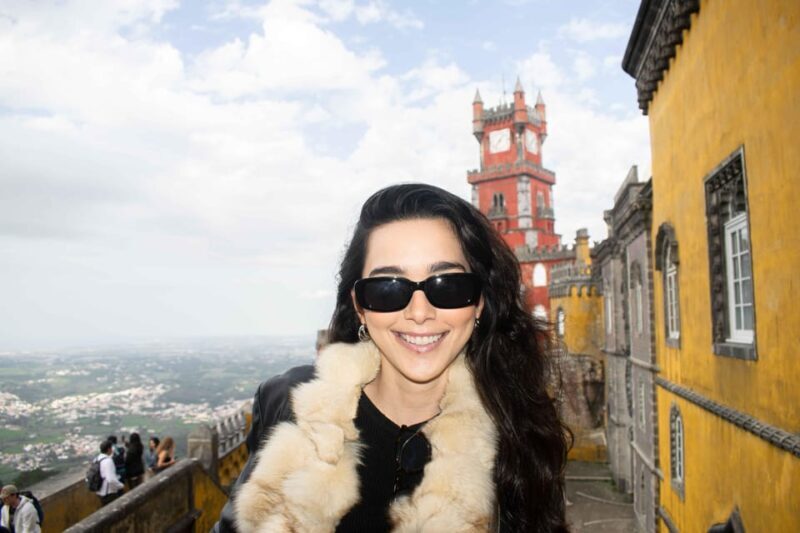 Sintra: Pena Palace Guided Tour - The Experience in Context