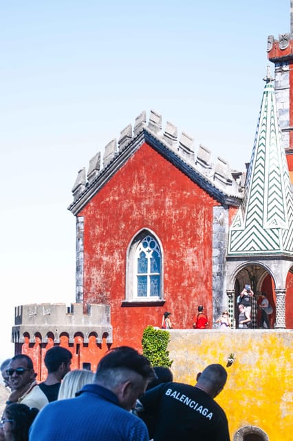 Sintra: Pena Palace Guided Tour - Who Should Consider This Tour?