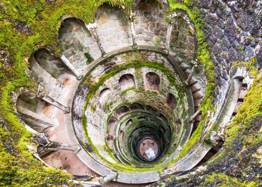 Sintra: Private Sightseeing Tour With Transportation - Key Points