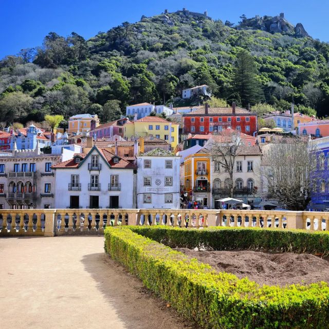 Sintra: Private Sightseeing Tour With Transportation - Discovering Sintras Architecture