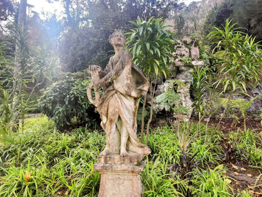 Sintra Private Tour: Regaleira and Biester Palace - Inclusions and Highlights