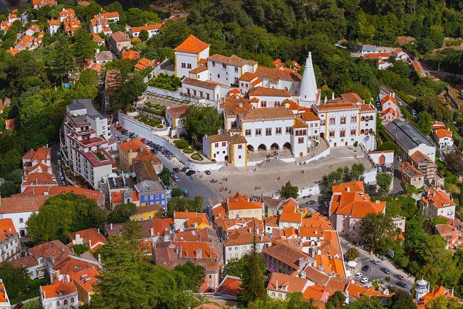 Sintra Private Tour with All Tickets Included - The Guide Experience