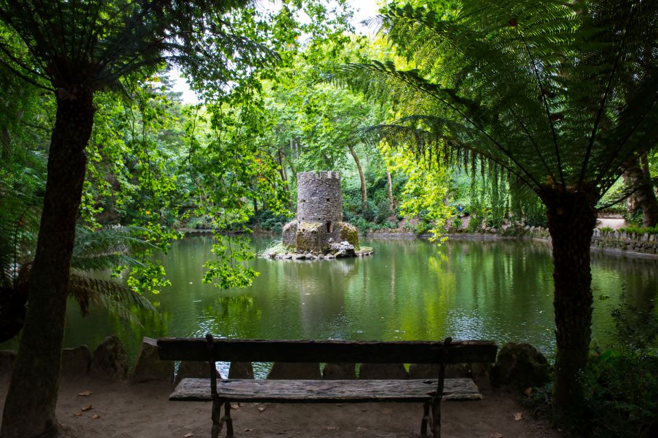 Sintra: Self-Guided Highlights Scavenger Hunt & Walking Tour - Unique Tour Experience