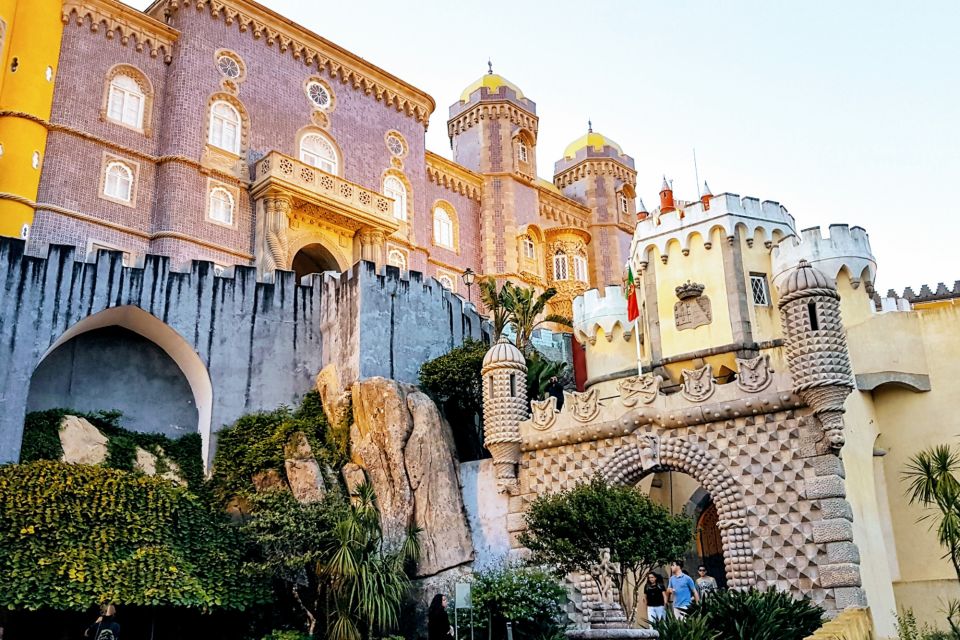Sintra: Self-Guided Highlights Scavenger Hunt & Walking Tour - Booking and Cancellation Policy