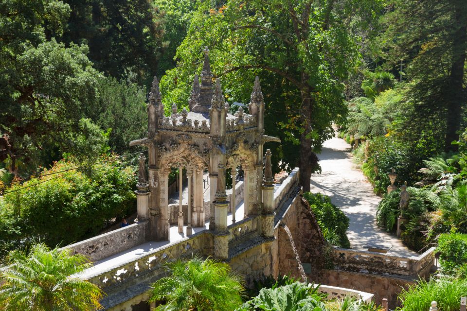 Sintra: Self-Guided Highlights Scavenger Hunt & Walking Tour - Additional Tips for Enjoyment