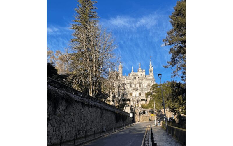 Sintra: Tuk tuk Tours with Ginja Tasting - Key Points