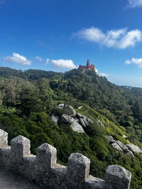 Sintra: TukTuk Tour With a Local Guide - Key Points