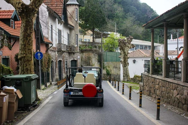 Sintra: Vintage electric Tuk Tuk tour, Pena Palace 4/5 hours - Who Should Consider This Tour?