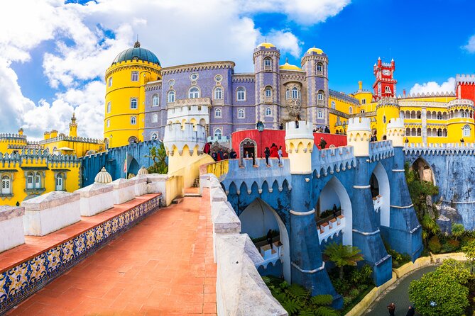 Sintra Wine Tour, Pena Palace, Cascais, Cabo Da Roca From Lisbon - Meeting and End Points