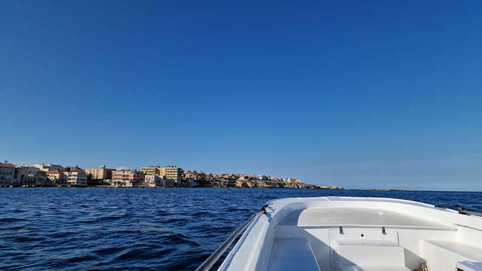 Siracusa: Ortigia & Sea Caves Speedboat Tour With Swim Stop - Meeting Point