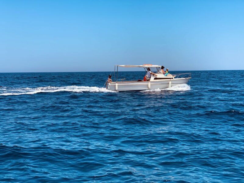 Siracusa: Private Boat Excursion to Ortigia with Prosecco - FAQ