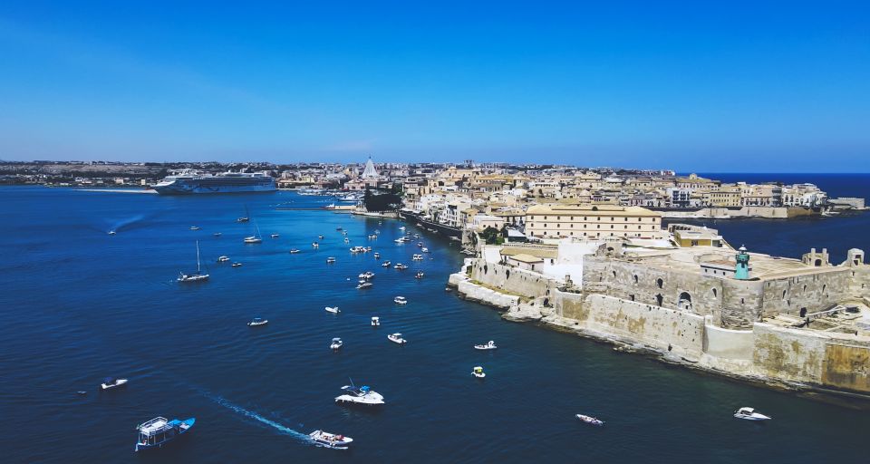 Siracusa: Private Boat Excursion to Ortigia With Prosecco - Itinerary of the Boat Trip