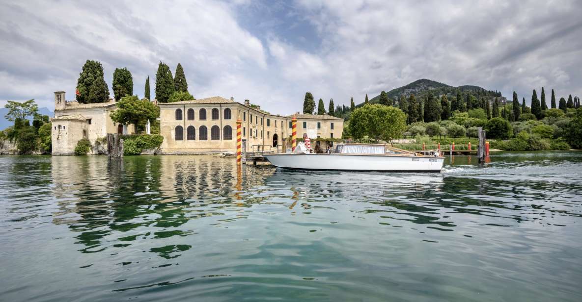 Sirmione and Isola Del Garda Typical Venetian Speedboat Trip - Key Points