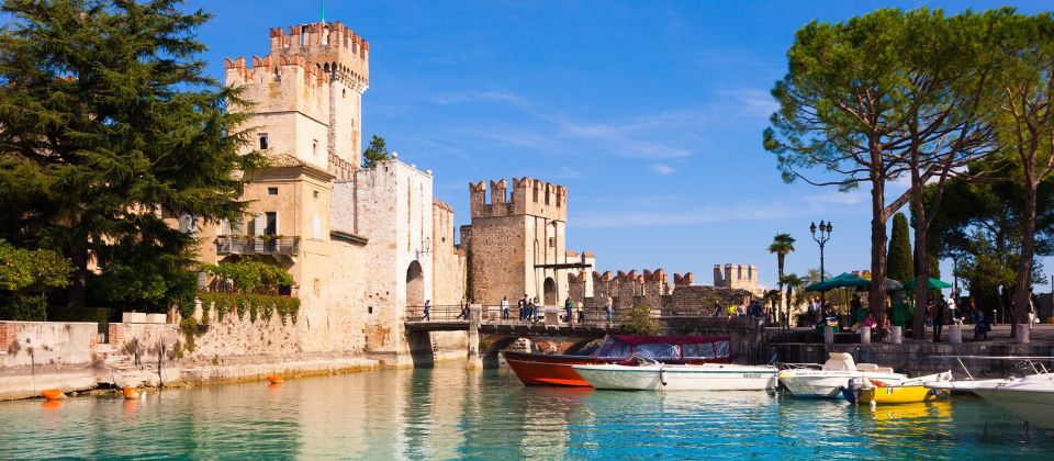 Sirmione: Walking and Speedboat Tour - Key Points