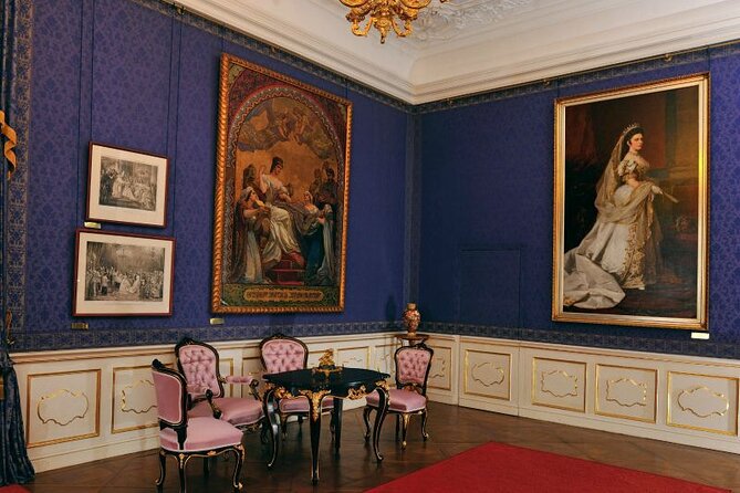 Sisis Royal Palace Tour With Hotel Pickup & Cake in Palace Café - Booking Information and Policies