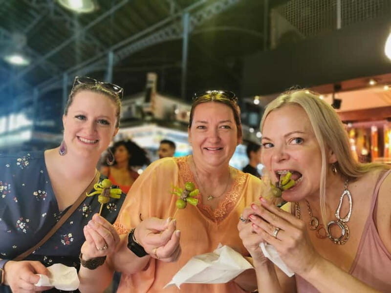 Sitges Food Tour  Tapas, Wine And History - First Taste: Traditional Tapas and a Coastal Drink