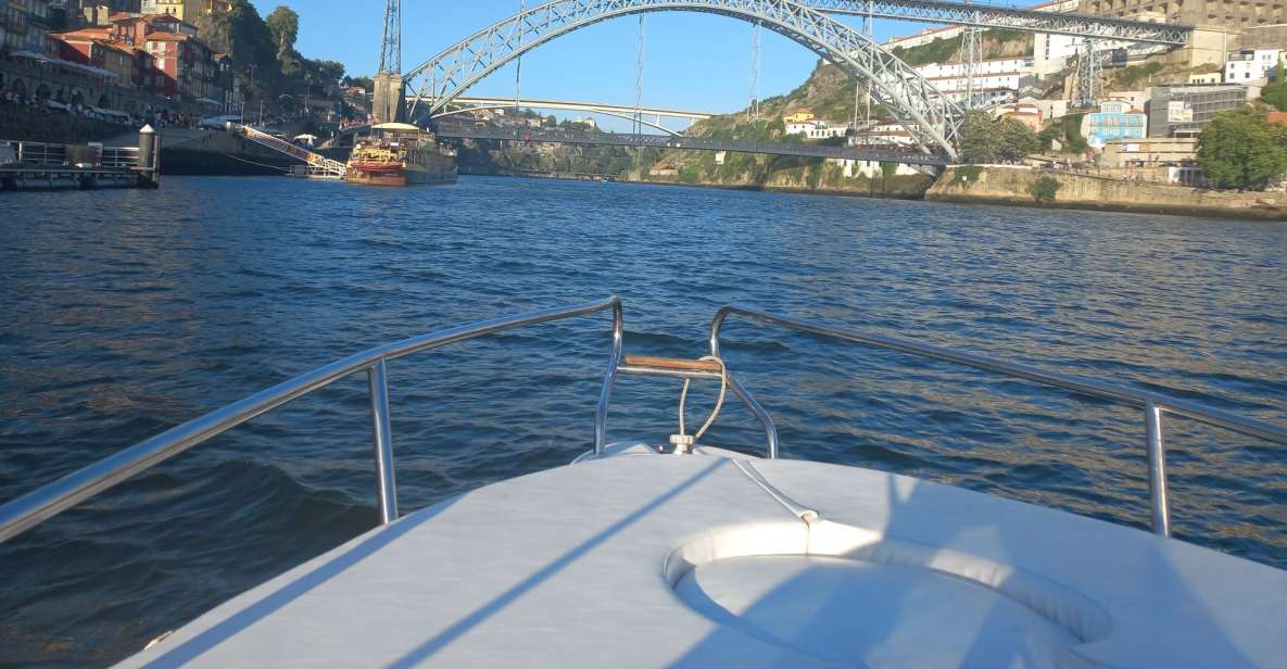 Six Bridges Private Boat Cruise in Porto - Key Points