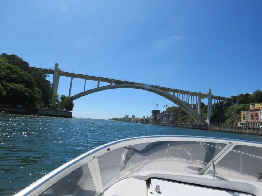 Six Bridges Private Boat Cruise in Porto - Booking Information