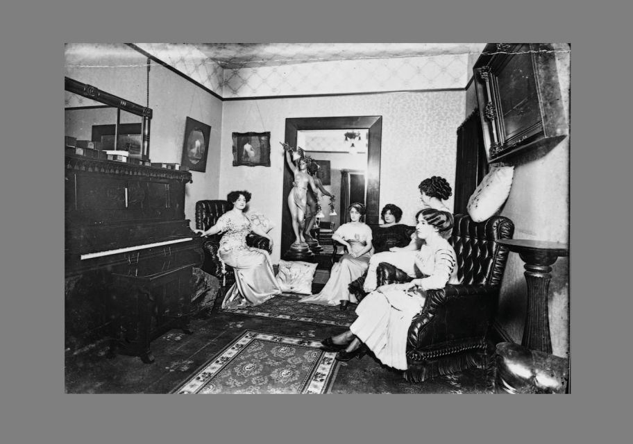 Six Women - A Historical Walking Tour - Key Points
