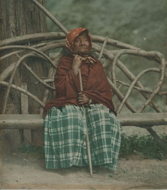 Six Women - A Historical Walking Tour - Starting and Ending Locations
