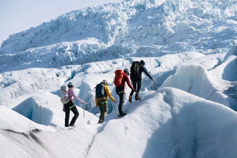 Skaftafell: Small-Group Vatnajökull Glacier Hike (Moderate) - Group Size and Atmosphere