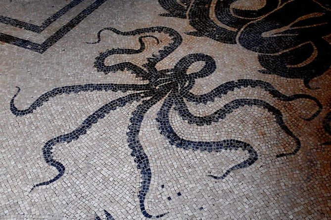 Skip-The-Line Ancient Herculaneum Highlights Exclusive Tour With Private Guide - Engaging Storytelling