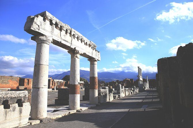Skip-the-Line Best of Pompeii in one Day Tour w Local Guide & new opened houses - Frequently Asked Questions