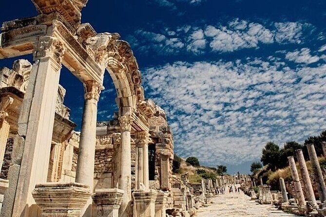 Skip-the-line Ephesus & Wine Tasting Tour From Kusadasi Port - Authenticity and Practicalities: What Travelers Say