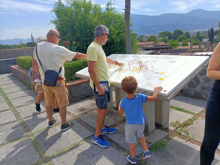 Skip the Line Family-Friendly Pompeii Tour W Archaeologist - Flexible Booking Options