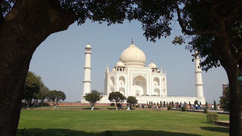 Skip-The-Line: Guided Tour of Taj Mahal With Mausoleum - What to Expect During the Tour