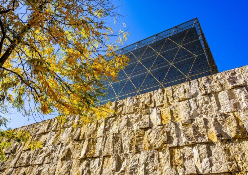 Skip-the-line Jewish Museum & Jewish Quarter Guided Tour - Inclusions