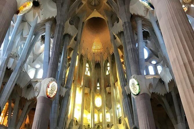 Skip The Line : La Sagrada Familia Guided Tour - The Bottom Line