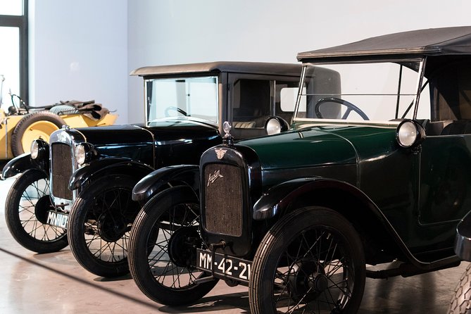 Skip the Line: Malaga Automobile and Fashion Museum Entrance Ticket - Museum Closure Dates