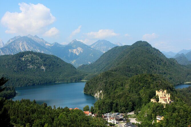Skip The Line Neuschwanstein Castle Tour from Hohenschwangau - What Sets This Tour Apart