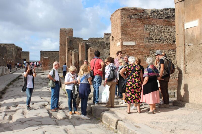 Skip the Line - Pompeii Discovery With Expert Archaeologist - Discovering Pompeiis Cultural Insights