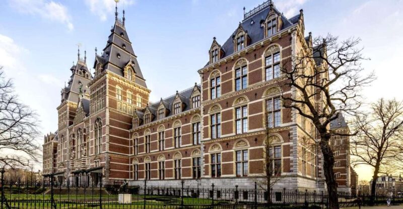 Skip-the-line Rijksmuseum and Old Town Private Guided Tour - Experience Highlights