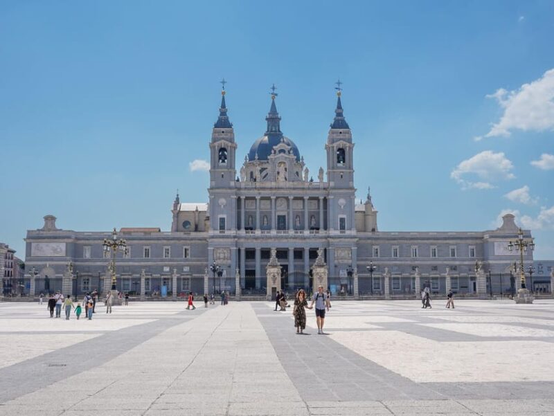 Skip the Line Royal Palace + Prado Museum - Highlights of the Prado Museum