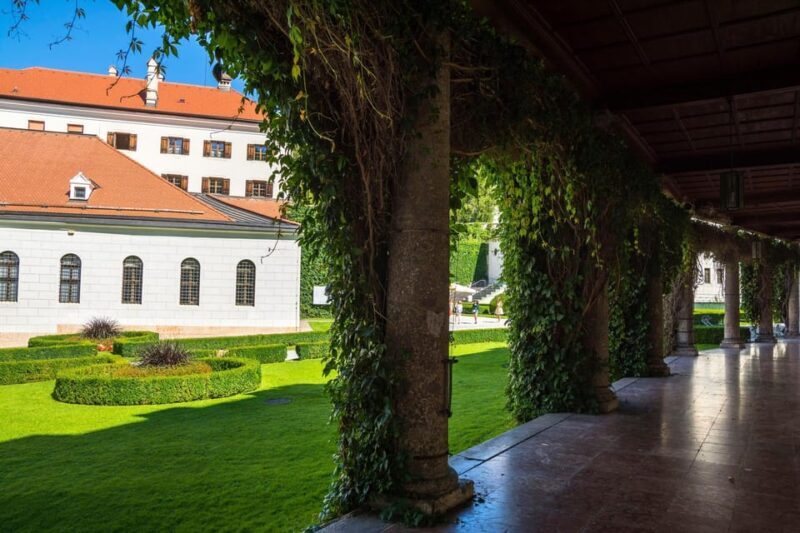 Skip-the-line Schloss Ambras Innsbruck Private Tour - FAQ