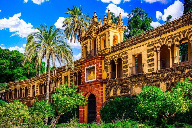 Skip the Line Seville Alcázar, Cathedral & Giralda Guided Tour - Key Points